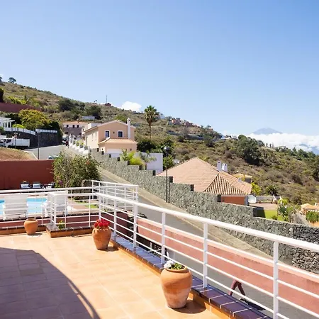 Home2book Stunning Raquel, Pool & View Villa
