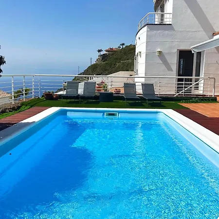 Home2book Exclusive With Pool, El Villa *