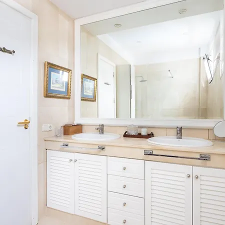 Home2book Exclusive With Pool, El Villa Sauzal